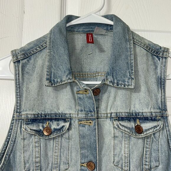 H&M Blue Jeans Denim Vest(Size 8) - Picture 6 of 8